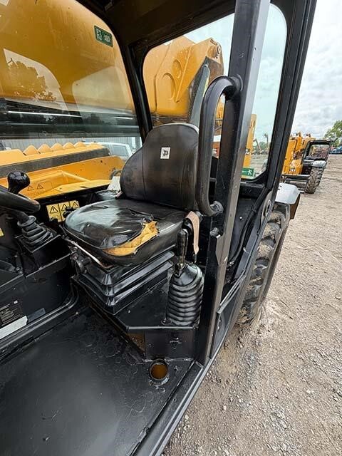 2019 JCB 507-42-25