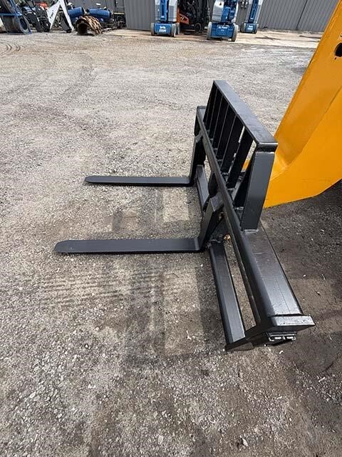 2019 JCB 507-42-35