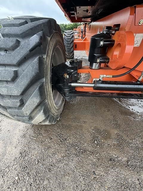 2020 JLG 860SJ-16