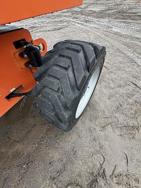 2020 JLG 860SJ-18