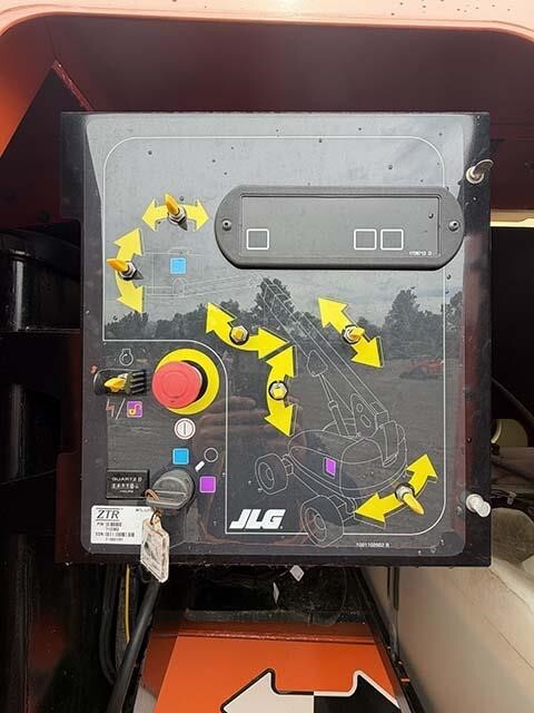 2020 JLG 860SJ-30