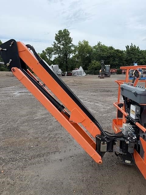 2020 JLG 860SJ-37