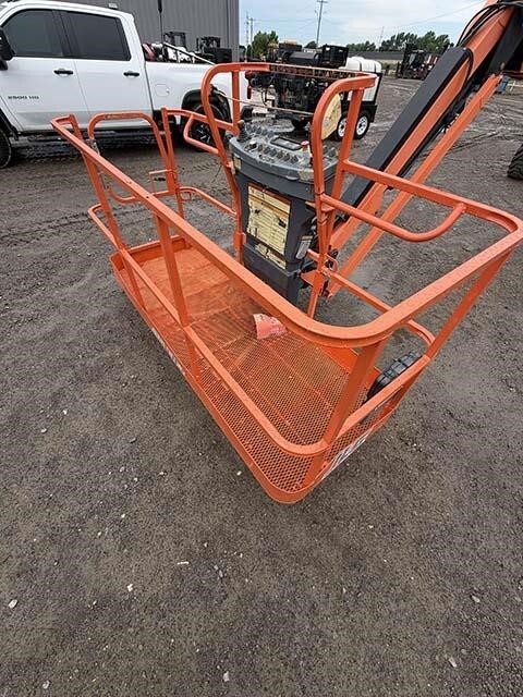 2020 JLG 860SJ-40