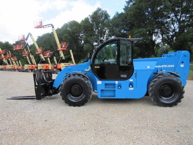 2018 Genie GTH-1544