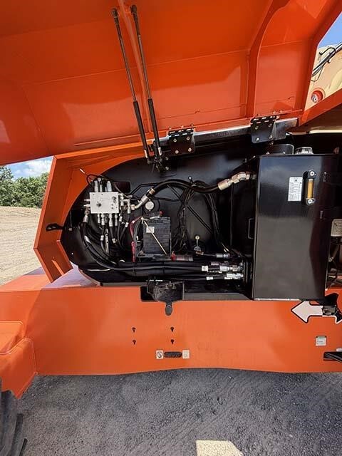 2020 JLG 860SJ-26