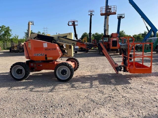 2018 JLG 340AJ-4