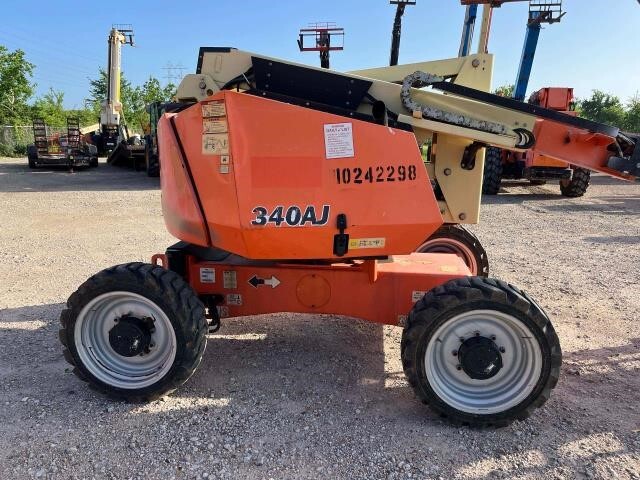 2018 JLG 340AJ-15