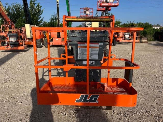 2018 JLG 340AJ-16