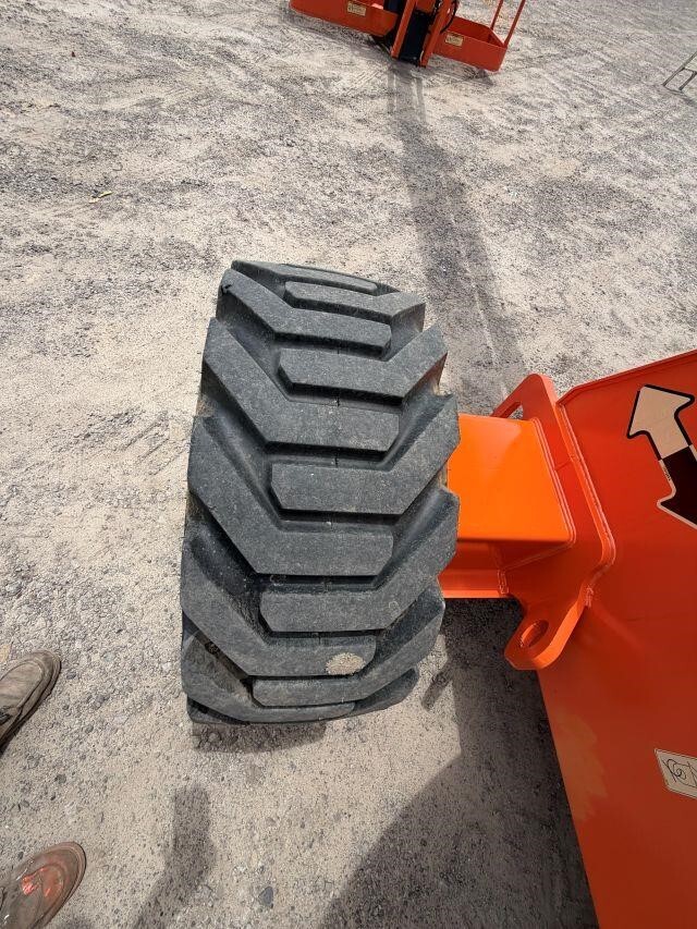 2021 JLG 660SJ-18