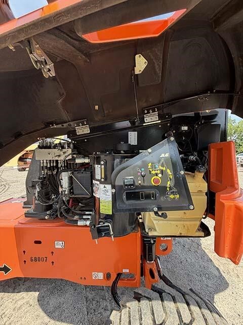 2021 JLG 460SJ-24