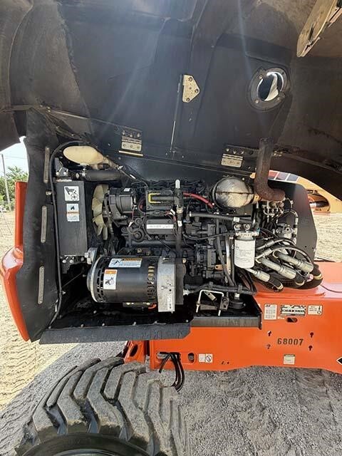2021 JLG 460SJ-30