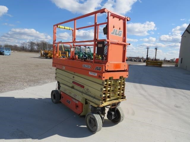 2019 JLG 2632ES-4