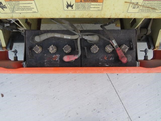 2019 JLG 2632ES-18