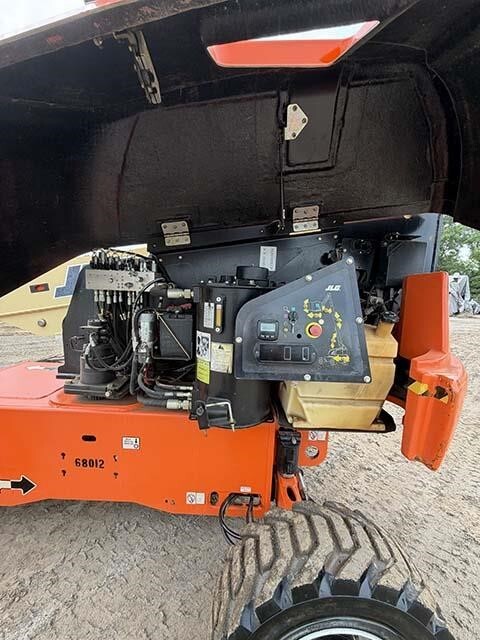 2021 JLG 460SJ-26