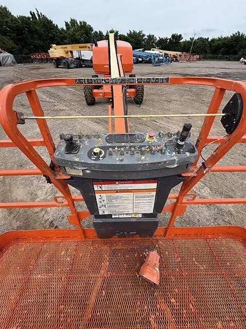 2021 JLG 460SJ-30