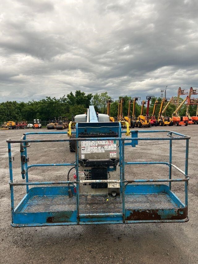 2019 Genie S-85XC-4