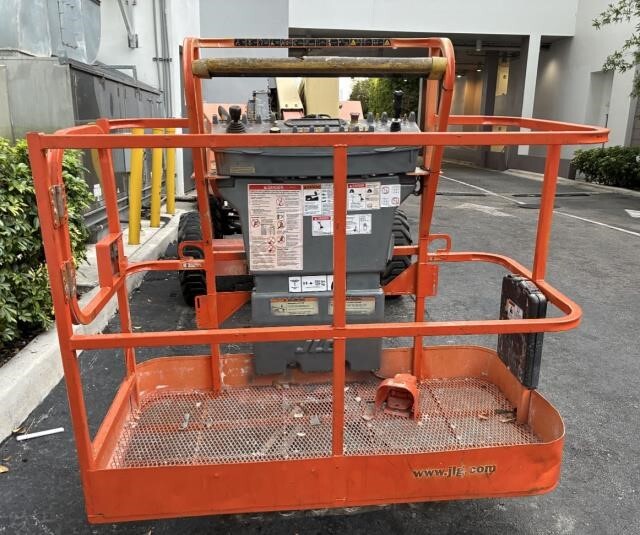 2018 JLG 340AJ-3