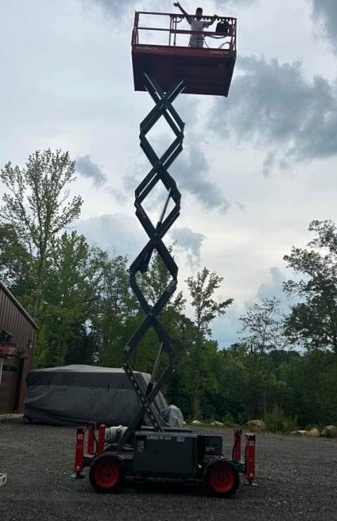2025 Skyjack SJ-6832RT-12