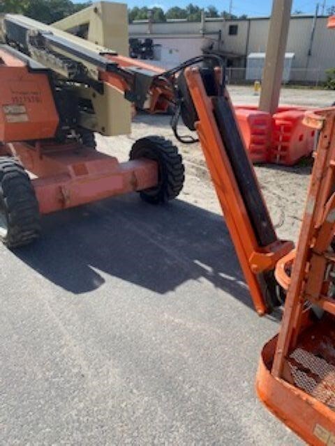 2019 JLG 340AJ-2