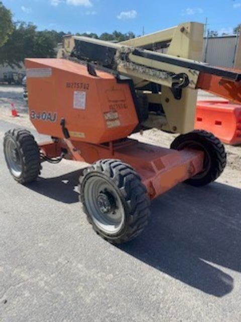 2019 JLG 340AJ-3