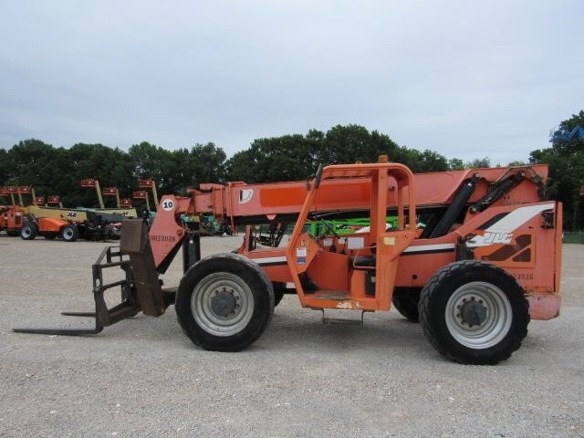 2013 SkyTrak 10054