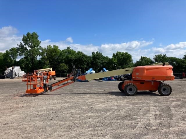 2021 JLG 660SJ