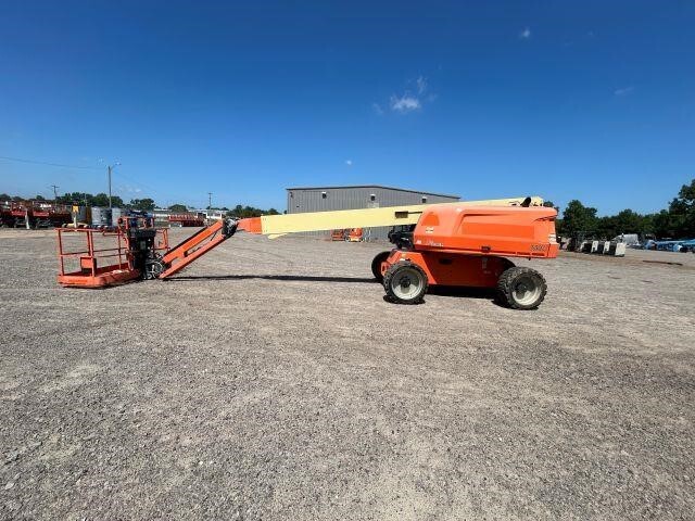2021 JLG 660SJ