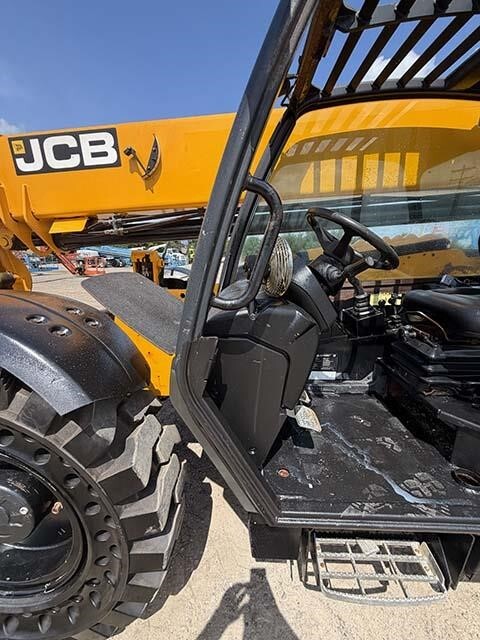 2019 JCB 507-42-31
