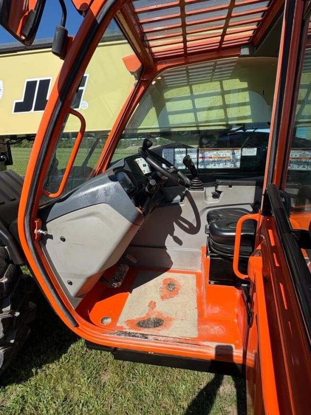 2022 JLG 1055-4