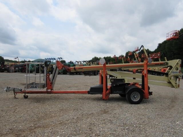 2019 JLG T500J