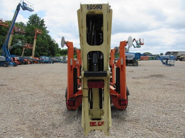 2019 JLG T500J-7