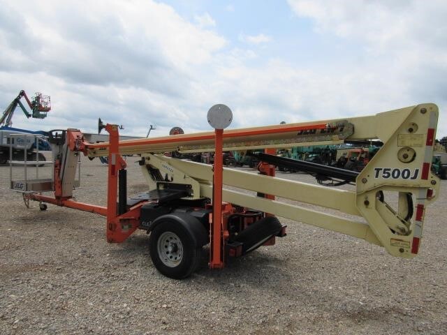 2019 JLG T500J-8
