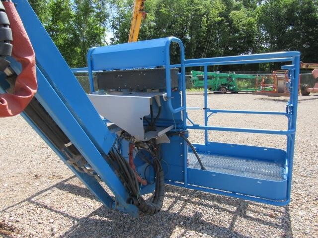 2016 Genie S-85-8