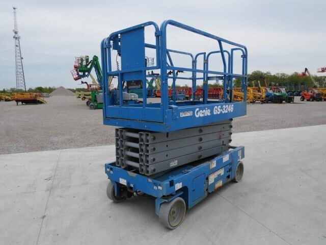 2019 Genie GS-3246-2