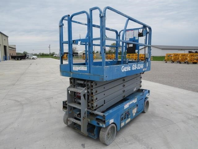 2019 Genie GS-3246-6
