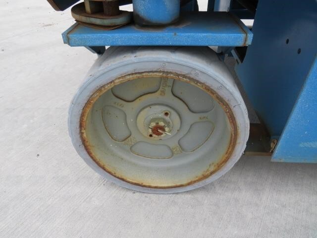 2019 Genie GS-3246-13