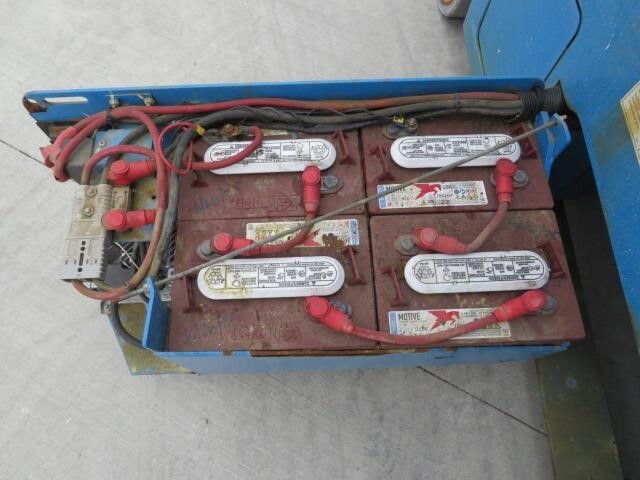 2019 Genie GS-3246-16
