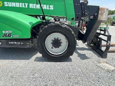 2018 JLG 1255-12