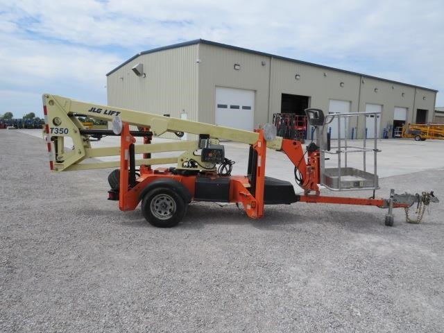 2023 JLG T350-4
