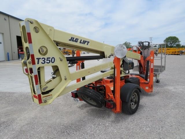 2023 JLG T350-5