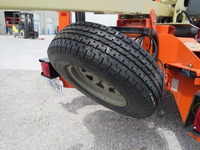 2023 JLG T350-10