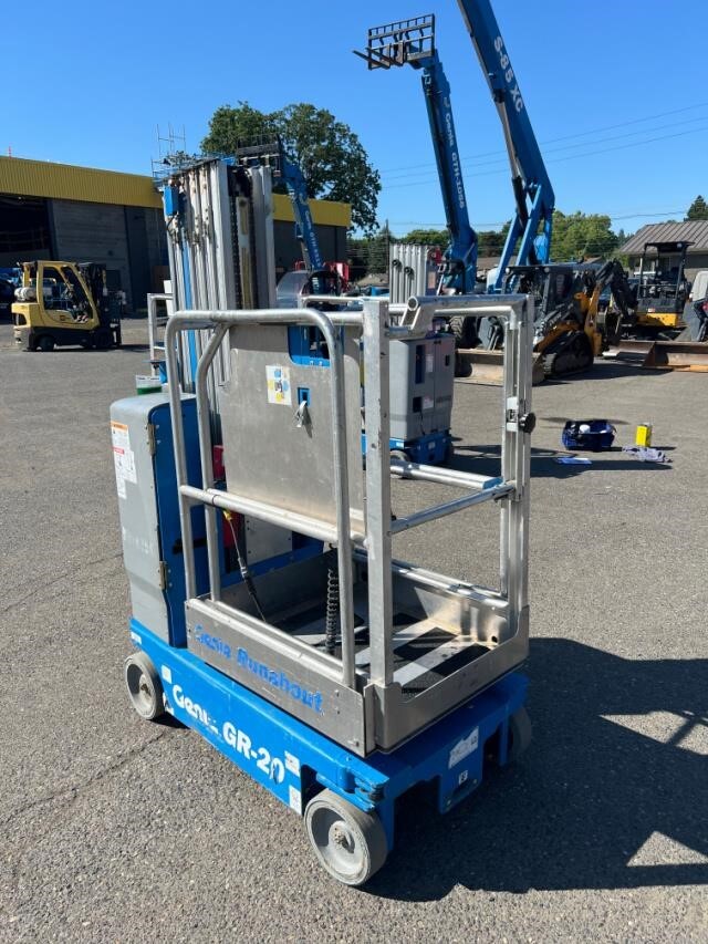 2018 Genie GR-20-2