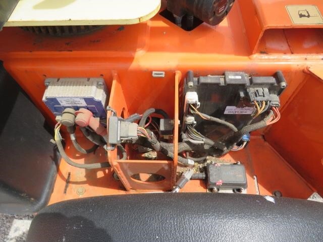 2023 JLG T350-13