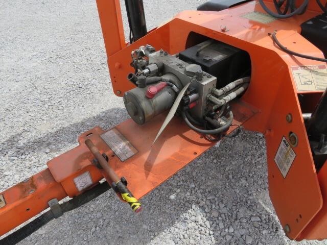 2023 JLG T350-14