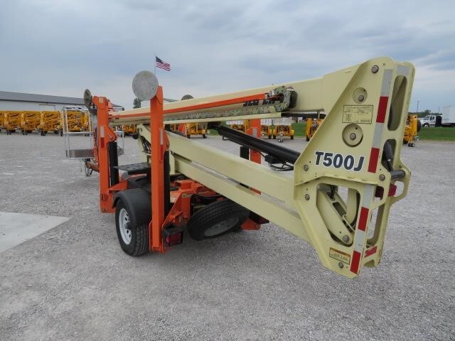 2019 JLG T500J-8