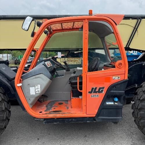 2019 JLG 1055-10