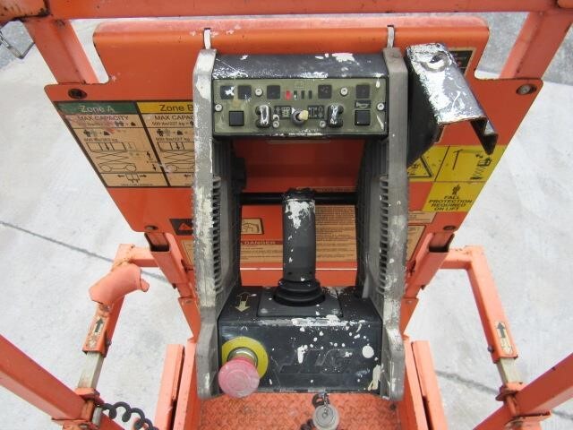 2019 JLG 2632ES-12