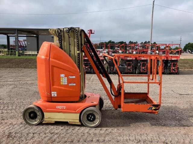 2020 JLG Toucan 26E-2