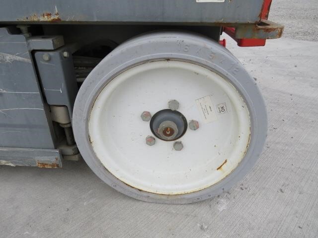 2014 Skyjack SJ4632-9