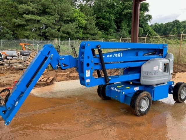 2022 Genie Z-45/25J DC